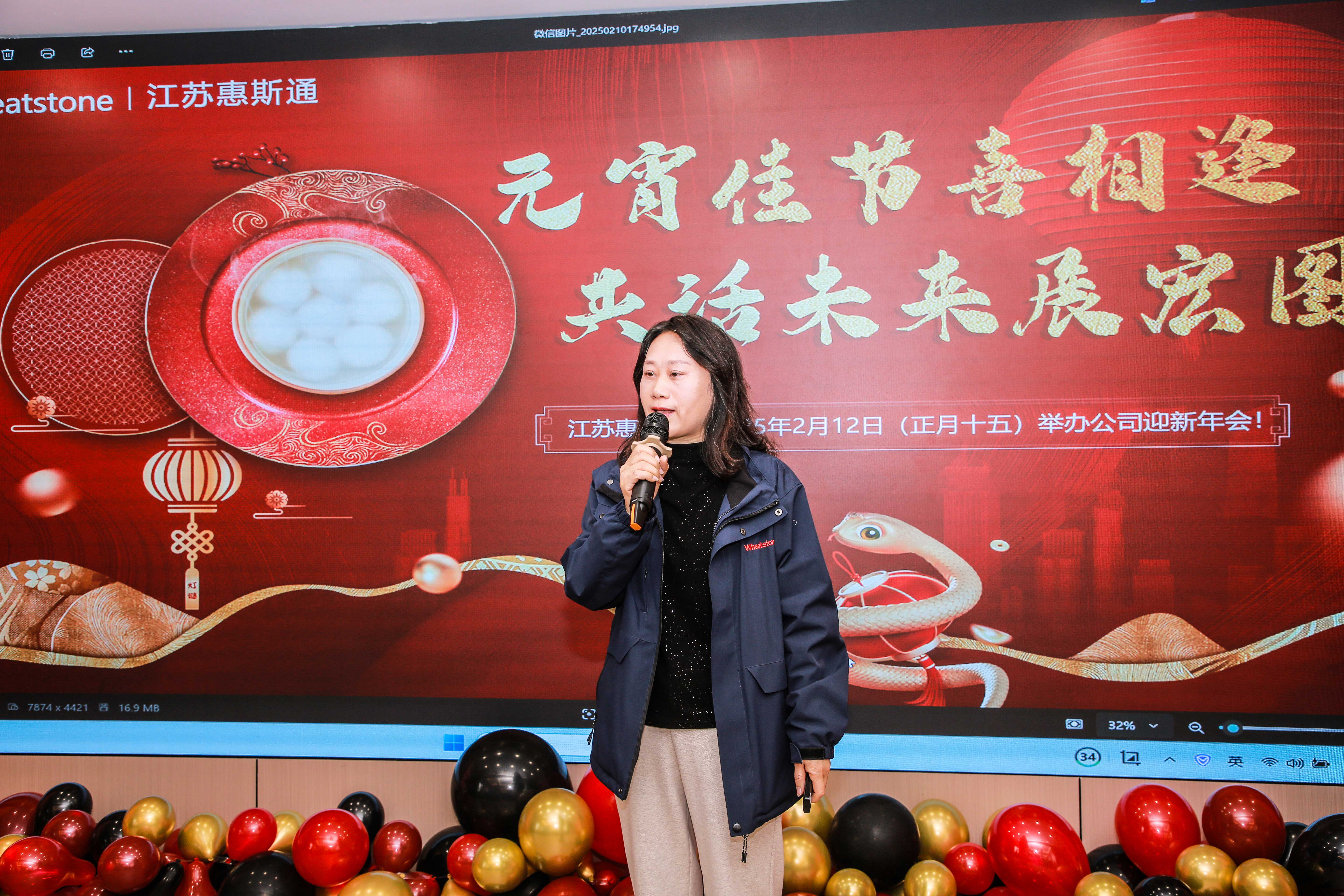 35484049.jpg 35484049.jpg